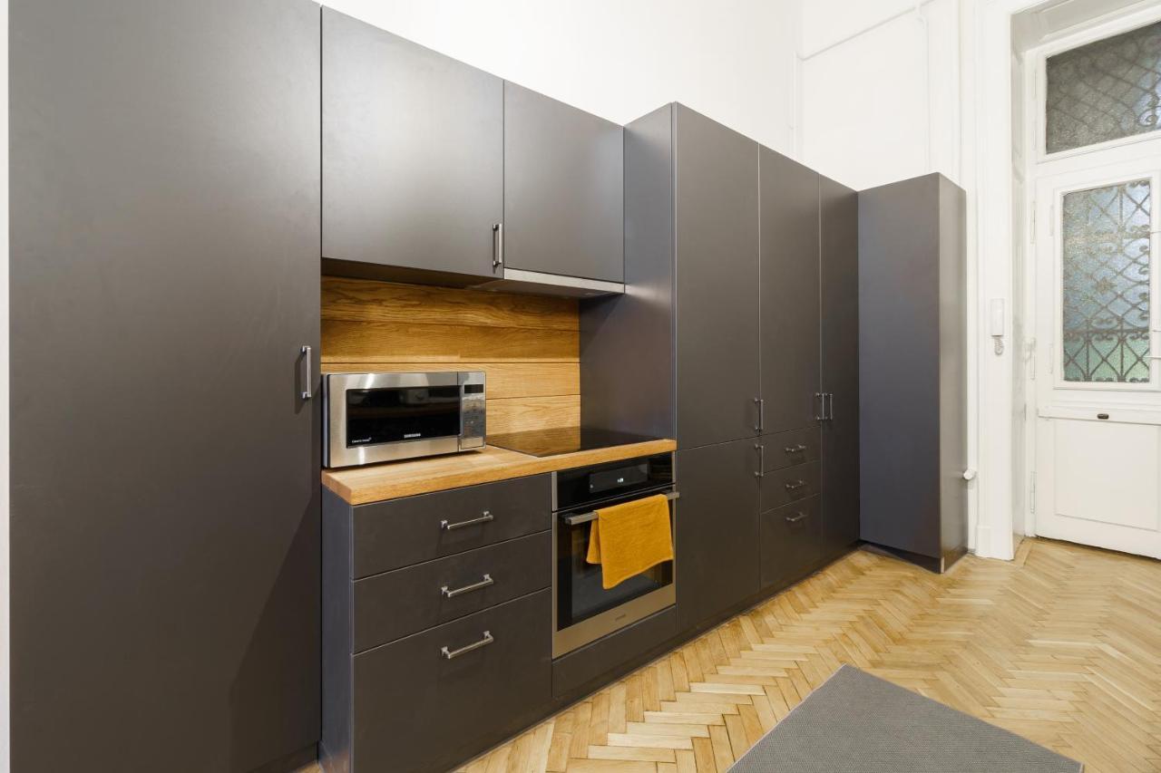 Central Loft-Style Flat Next To Danube Budapest Exterior foto